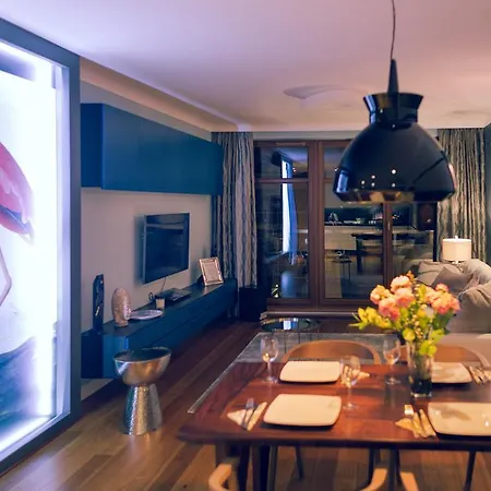 Flaming Апартаменти *